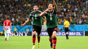 Chicharito celebra su gol Brasil 2014