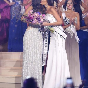 Gabriela Isler y Paulina Vega Miss Universo 2015