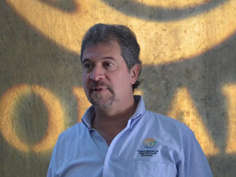 Alfredo Arellano Radio Turquesa