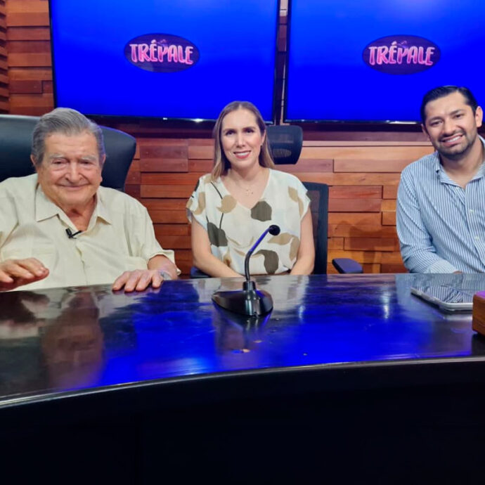 Así debe de ser: Atenea Gómez Ricalde y Carlos Fuentes del Río